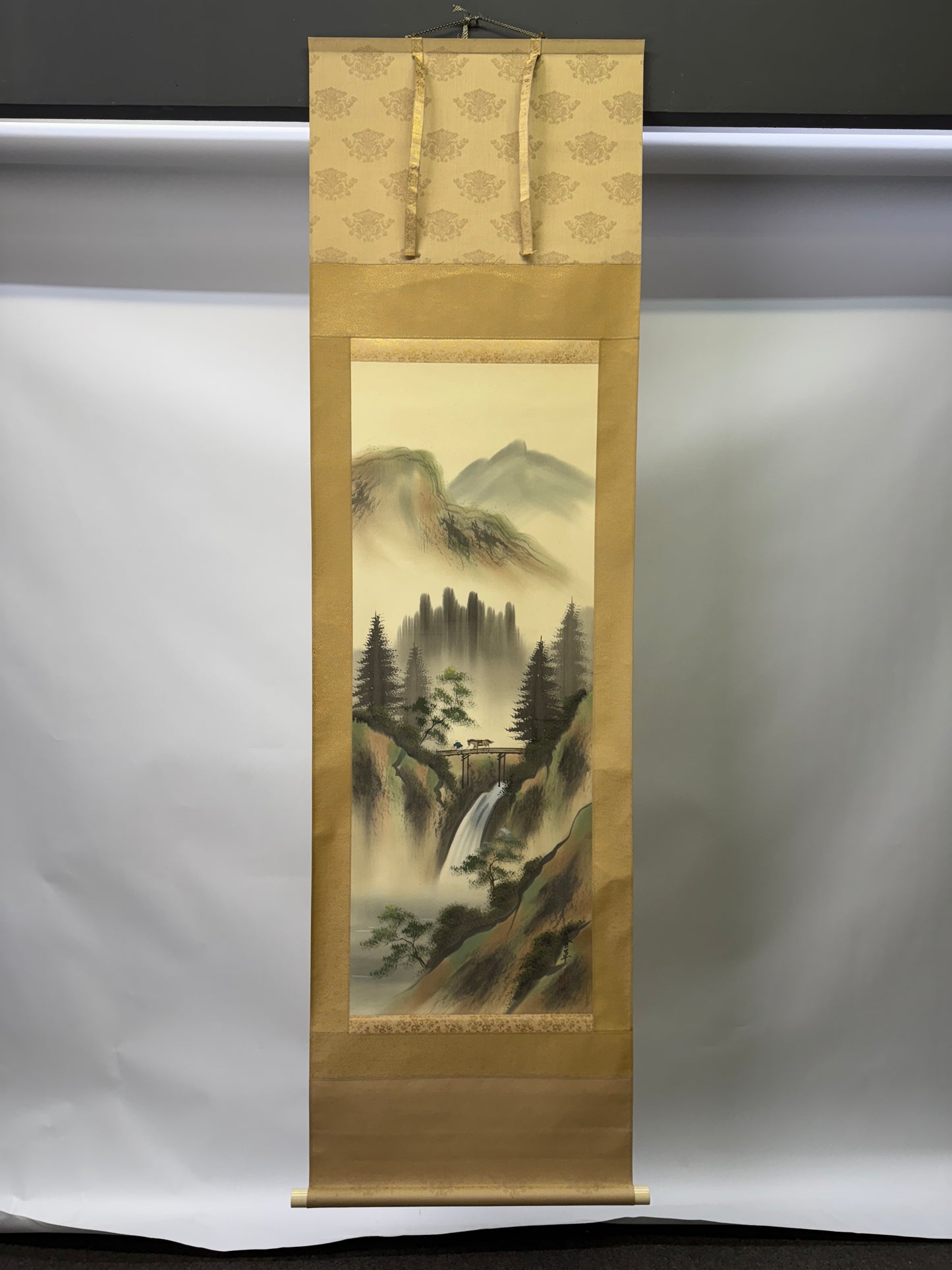 Y9375 KAKEJIKU Landscape signed box colored Japan antique hanging scroll art
