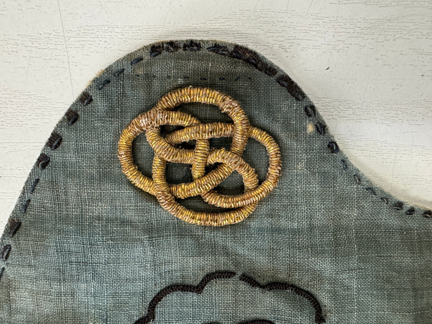 Y9378 YOROI Edo period Apron armor embroidery family crest Japan antique samurai