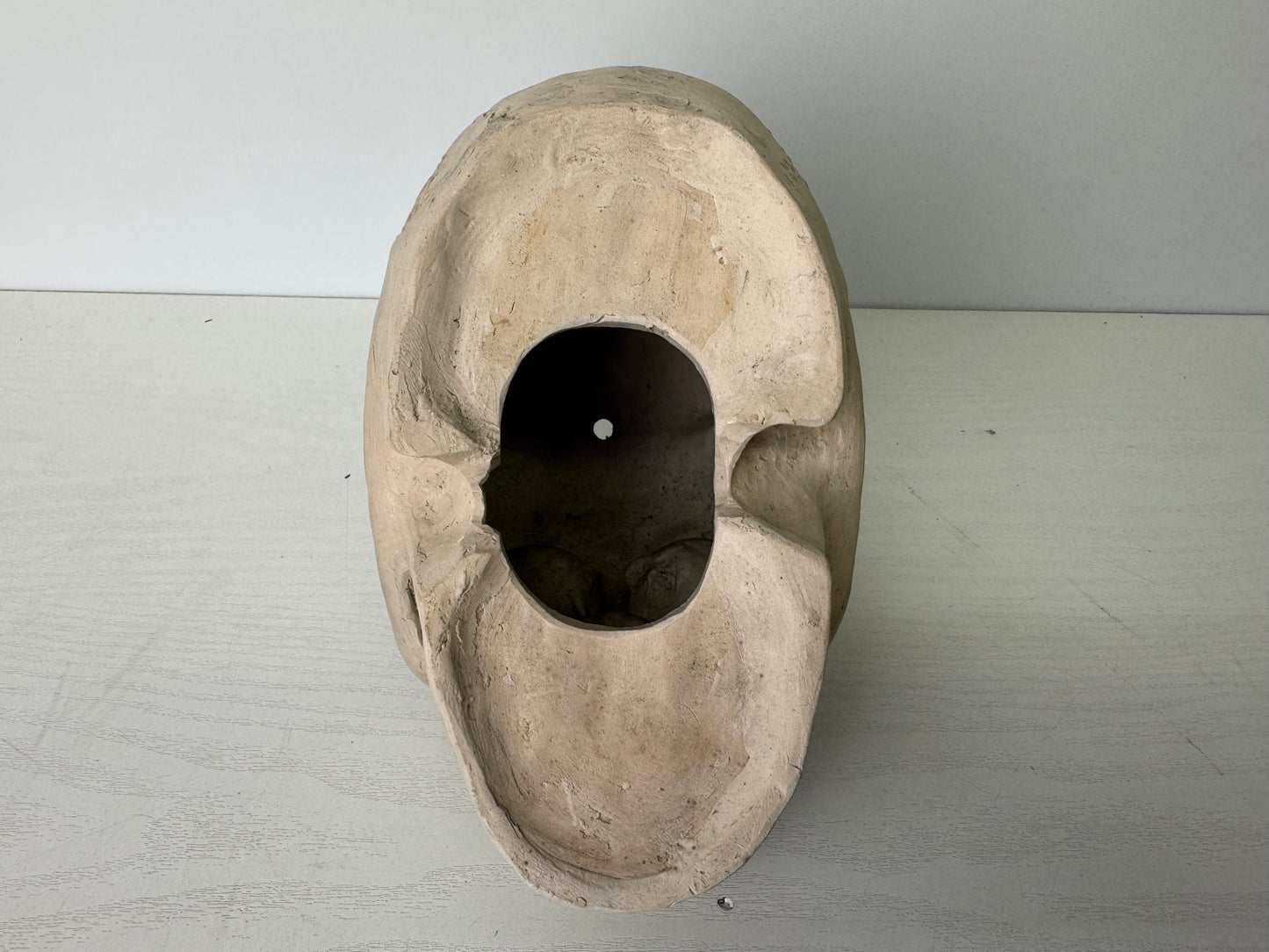 Y9390 OKIMONO ceramic Skeleton skull figurine signed Japan antique interior art