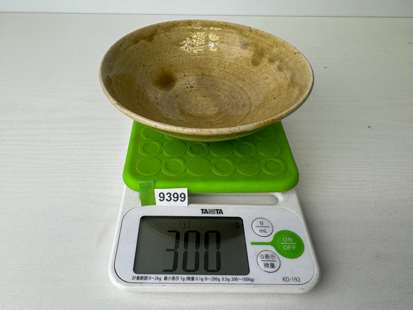 Y9399 CHAWAN Seto-ware flat bowl unsigned Japan antique tea ceremony pottery cup