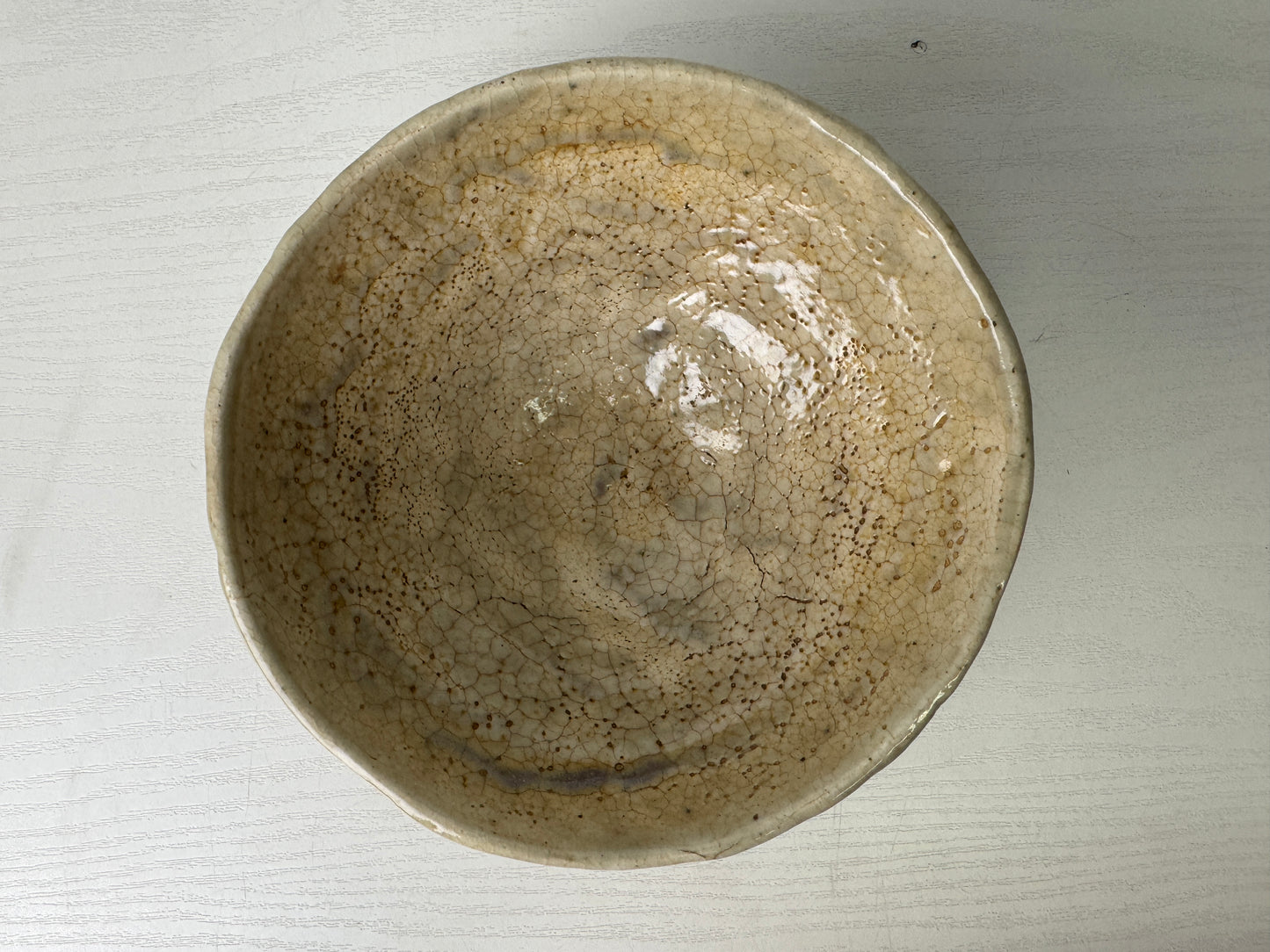Y9403 CHAWAN Mino-ware flat bowl signed Japan antique tea ceremony pottery cup