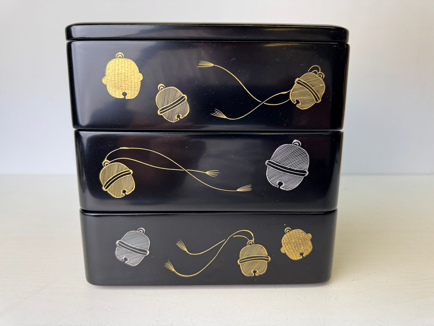 Y9408 BOX 3-tiered case Bell Makie design signed Japan antique container storage