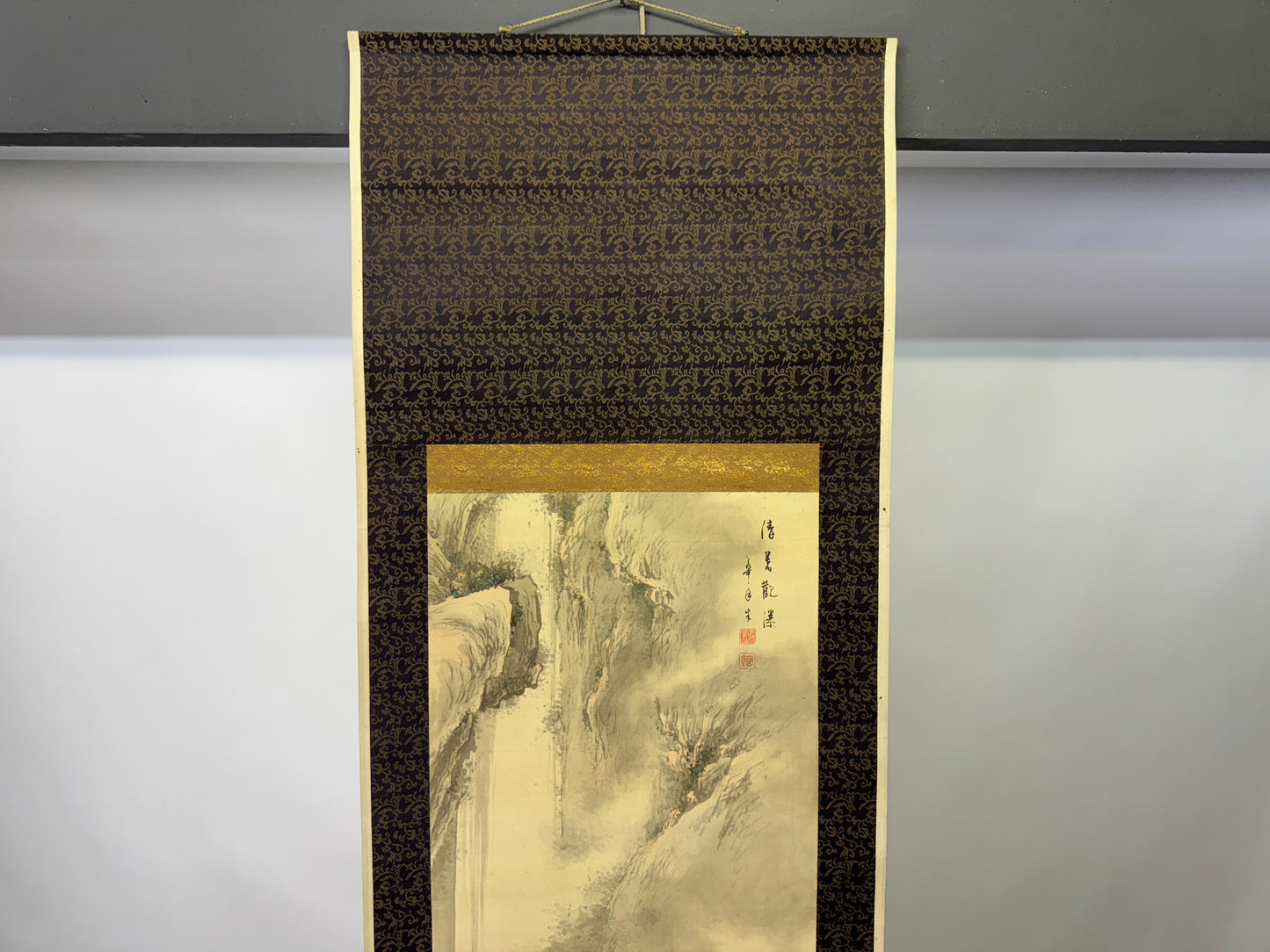 Y9437 KAKEJIKU Landscape Person signed Japan antique hanging scroll art interior