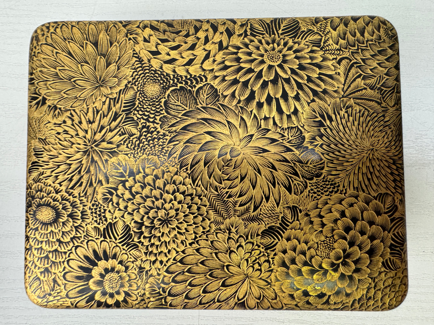 Y9457 BOX Gold-inlaid Makie small case signed Wajima lacquerware Japan antique