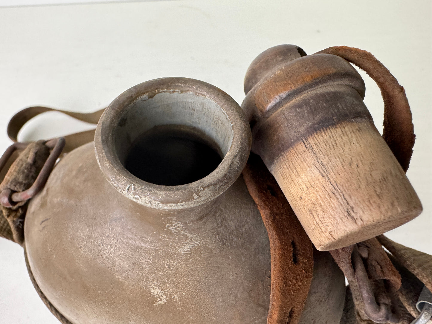 Y9487 Imperial Japan Army Water bottle wartime material Japanese WW2 vintage