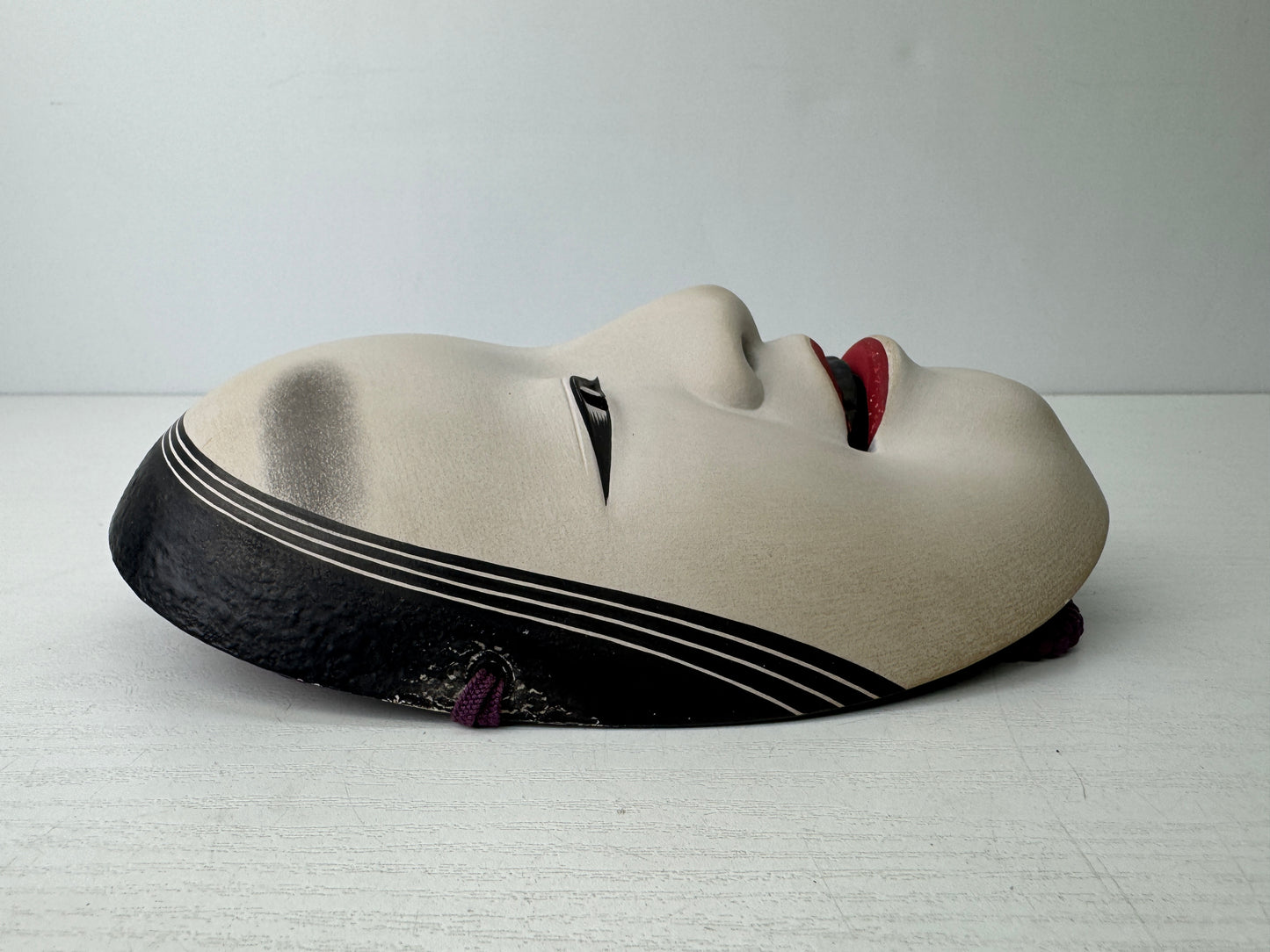 Y9499 NOH MASK wooden Ko-omote young girl box Japan antique dance drama omen men