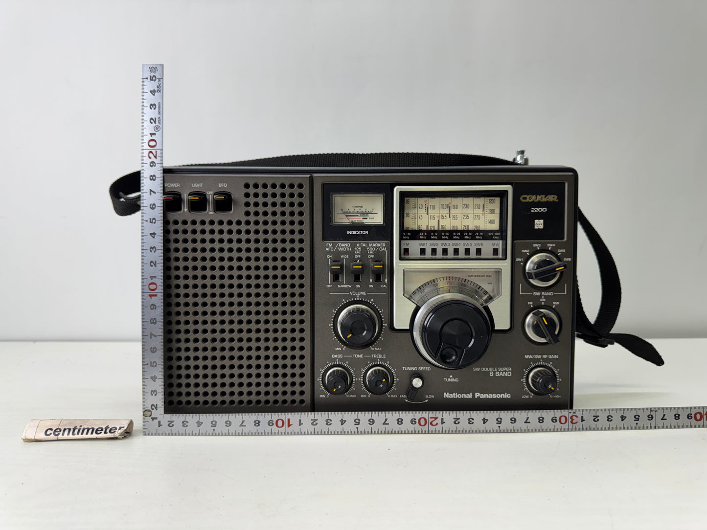 Y9629 RADIO National RF-2200 Cougar transistor portable Japan antique vintage