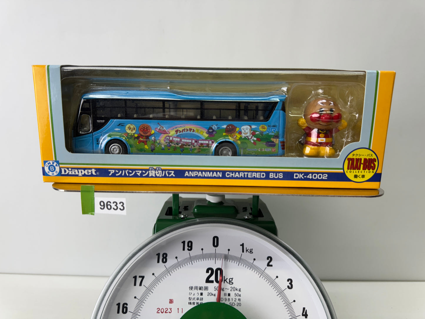 Y9633 TOY DIAPET Anpanman Charter Bus miniature car Japan antique vintage