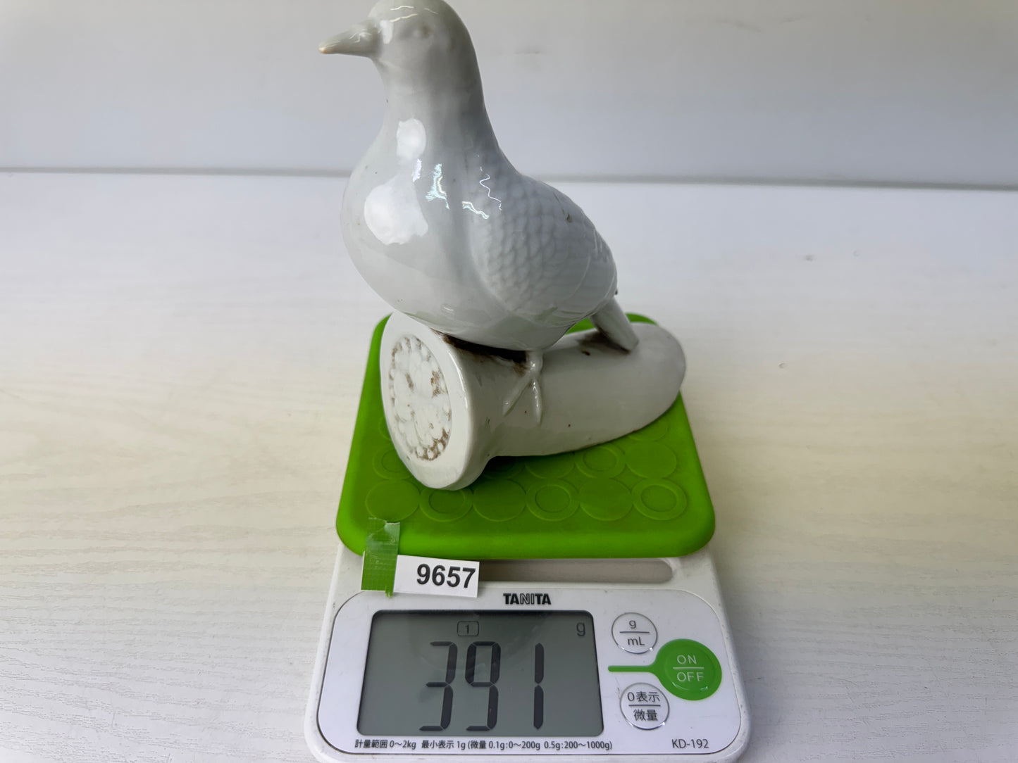 Y9657 OKIMONO Hirado-ware white porcelain Tile Bird figurine Japan antique decor