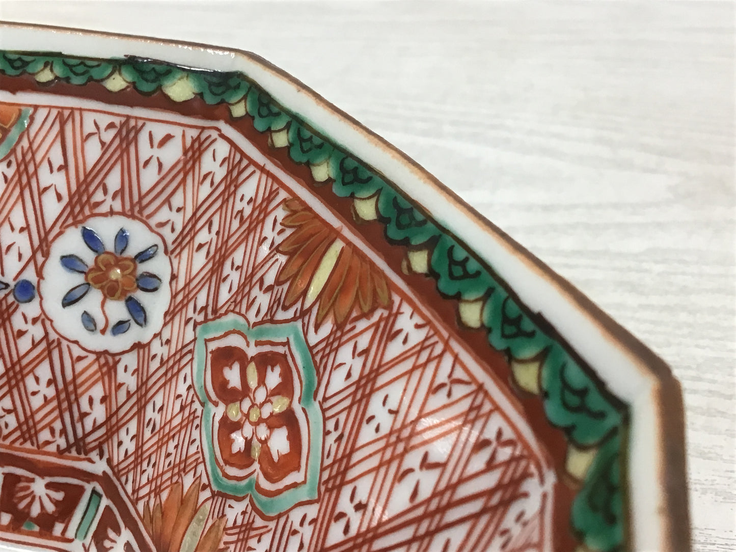 Y2068 CHAWAN Kutani-ware Octagon color painting signed box Japan confectionery