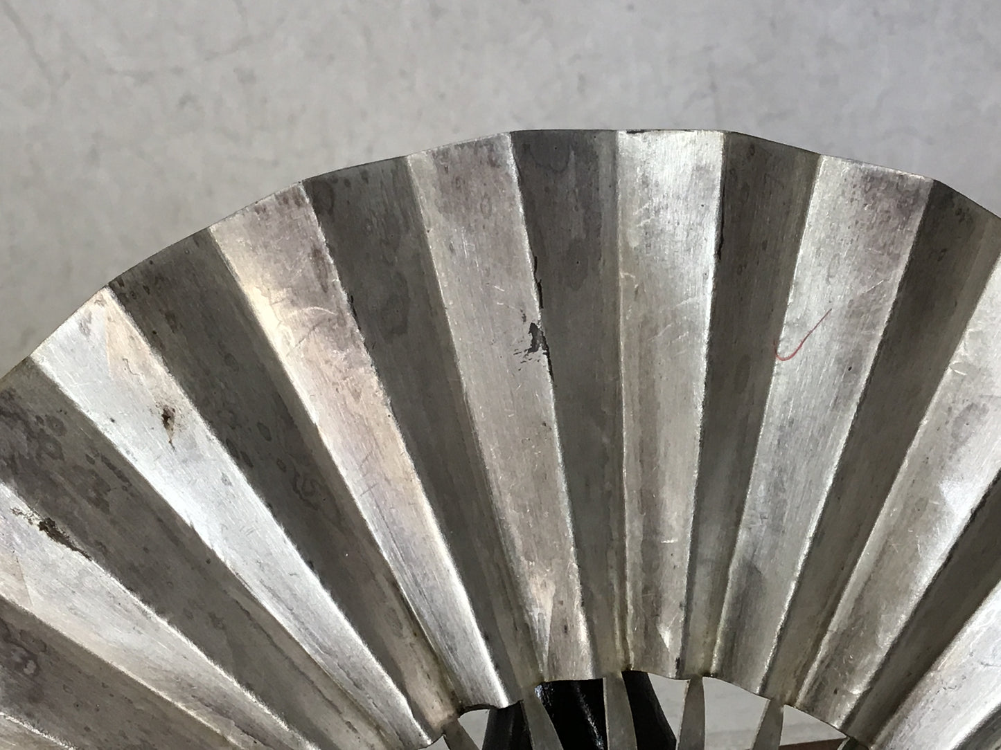 Y2273 OKIMONO Sterling silver Fan glass case Japan antique home decor interior