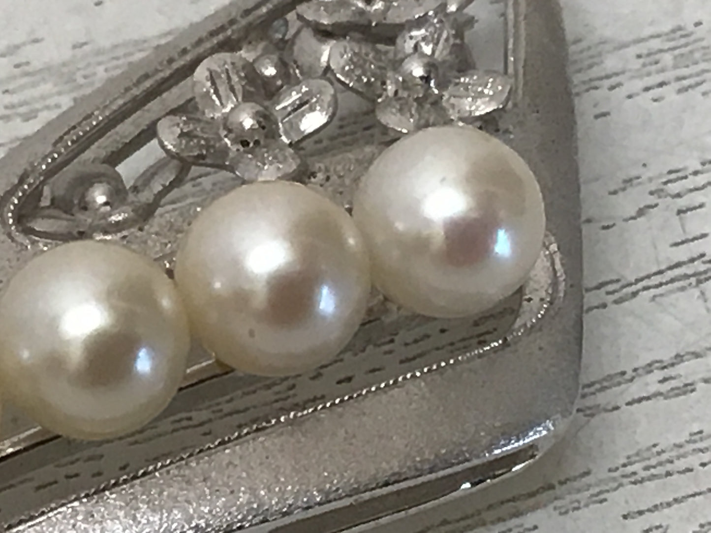 Y2301 OBIDOME Sash Clip brooch Pearl Silver metal fittings Japan Kimono antique
