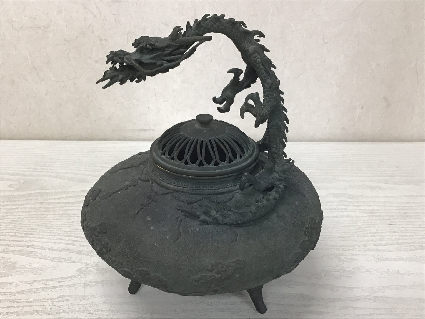 Y2493 KOURO Copper Dragon signed Japan antique Incense Burner fragrance aroma