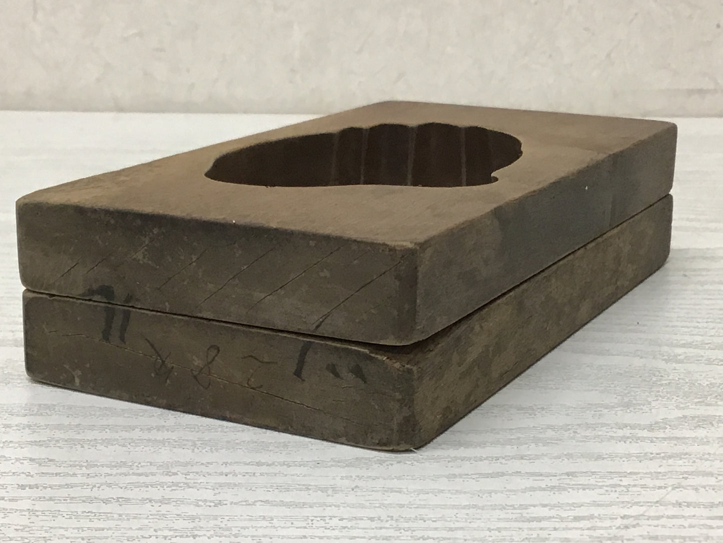 Y2560 KASHIGATA Crane pattern Japanese vintage Wooden Pastry Mold wagashi