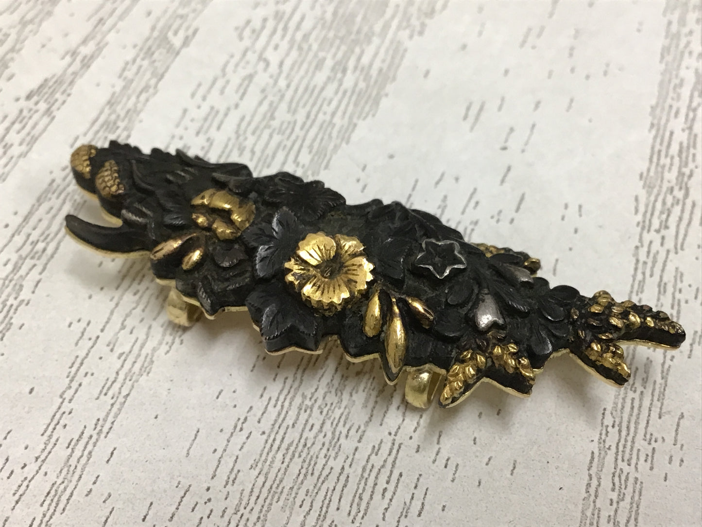 Y2653 OBIDOME Metalwork menuki K18 metal fittings JAPANESE KIMONO SASH CLIP