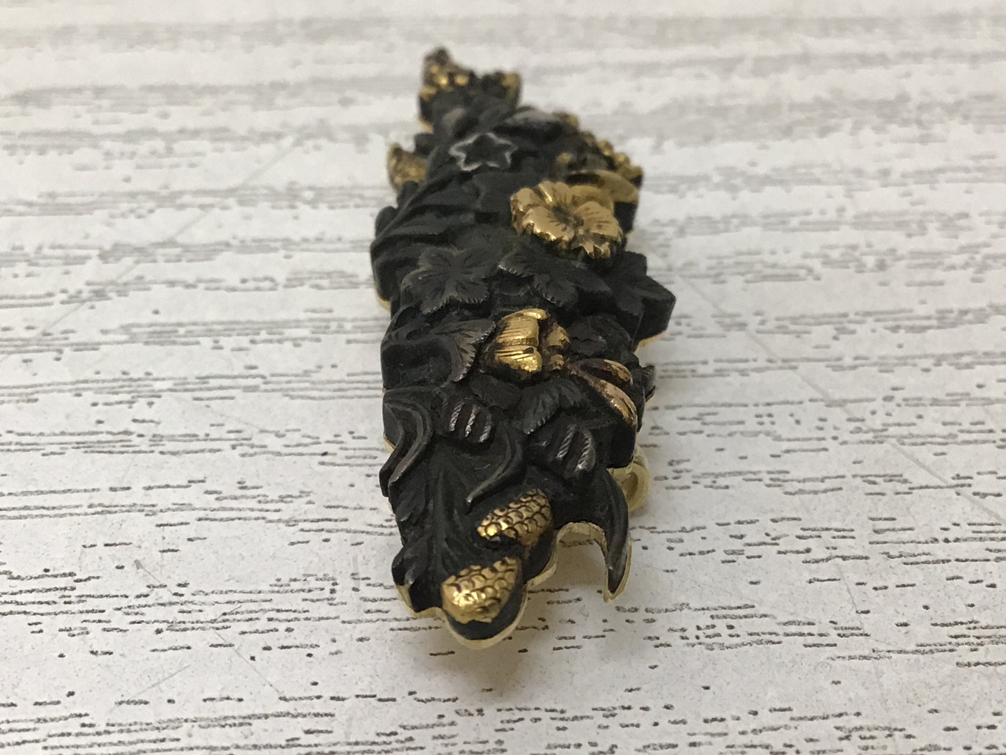 Y2653 OBIDOME Metalwork menuki K18 metal fittings JAPANESE KIMONO SASH CLIP