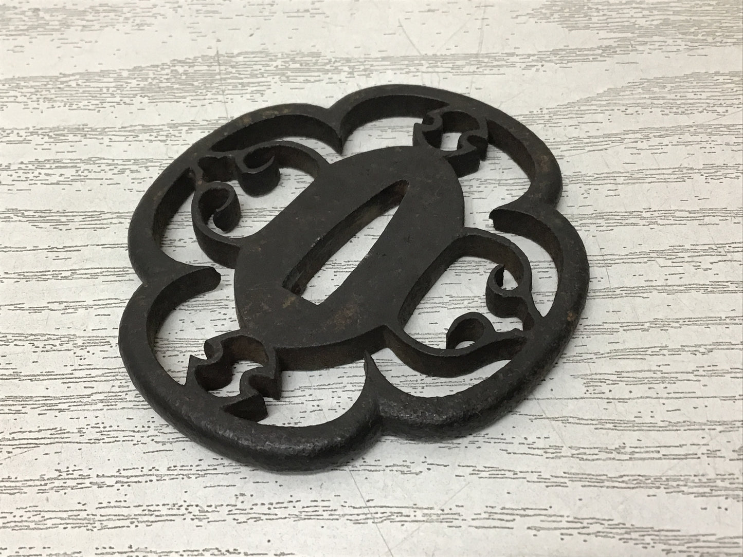 Y2731 TSUBA Openwork Sword Guard Japan samurai katana antique koshirae edo