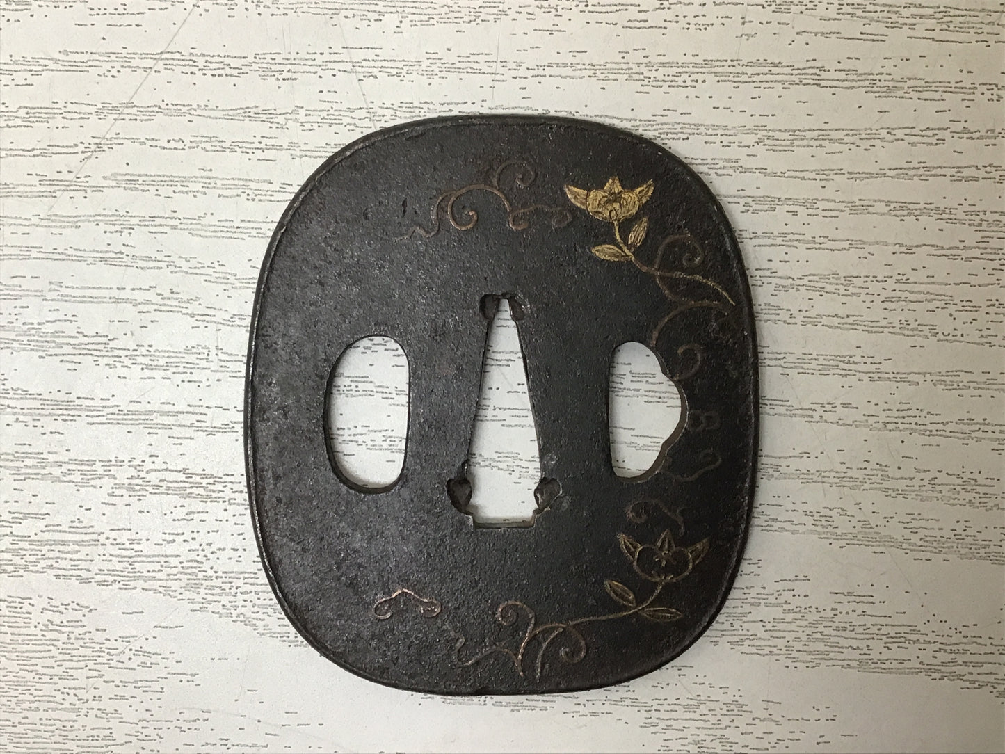 Y2747 TSUBA Sword Guard Flower Arabesque Inlay Japan samurai katana koshirae edo