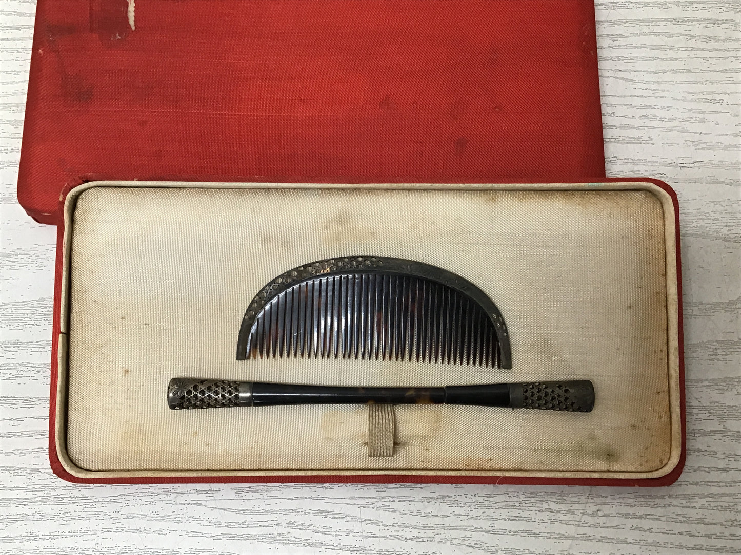 Y2773 KOUGAI Hair dressing tools set Makie lacquer box signed Japan kimono