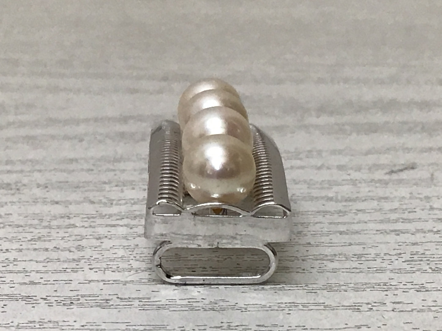 Y2803 OBIDOME Pearl Sash Clip K14WG metal fittings box Japan Kimono antique