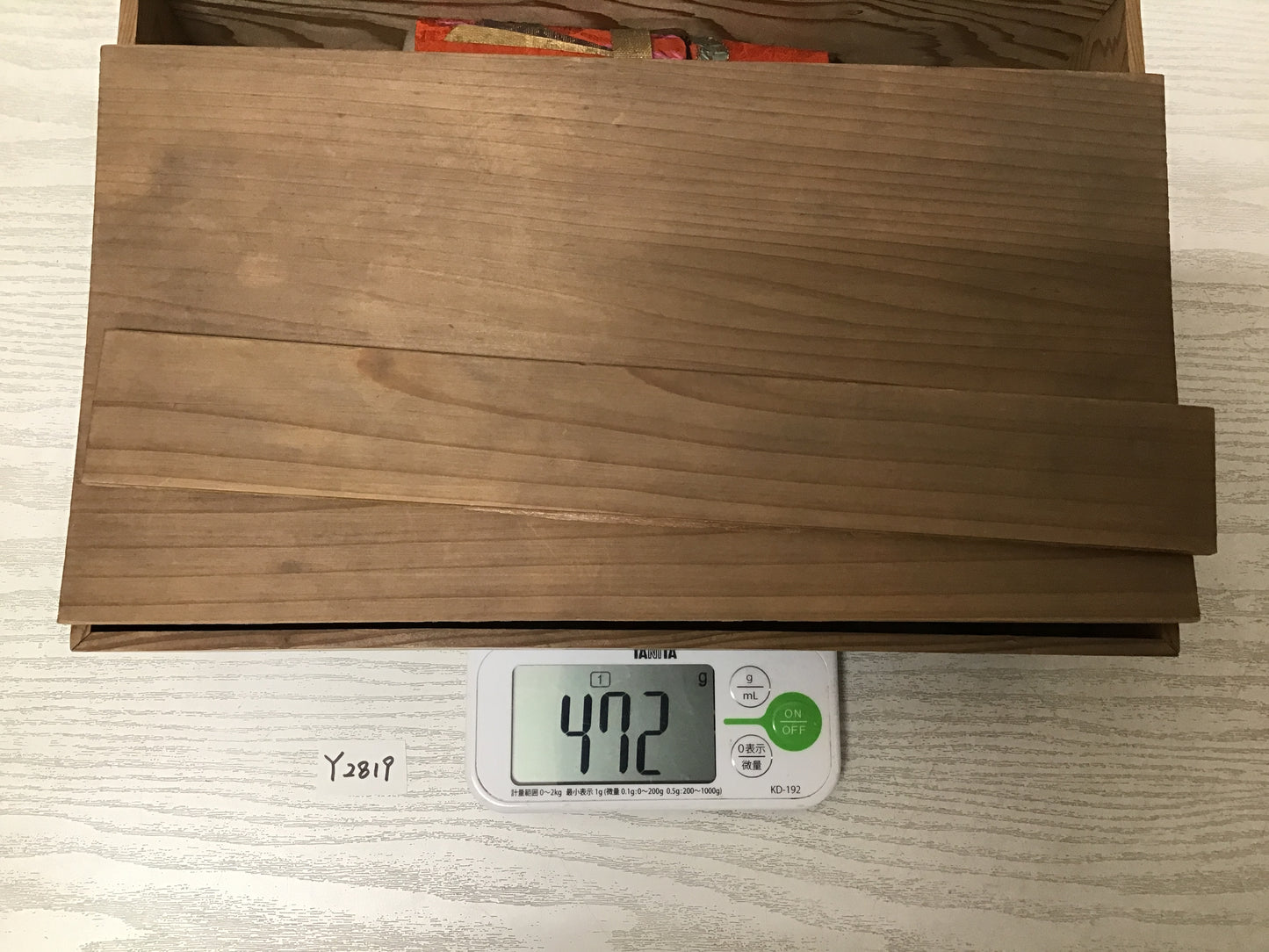 Y2819 NINGYO Japanese standing Hina doll box vintage antique figure figurine