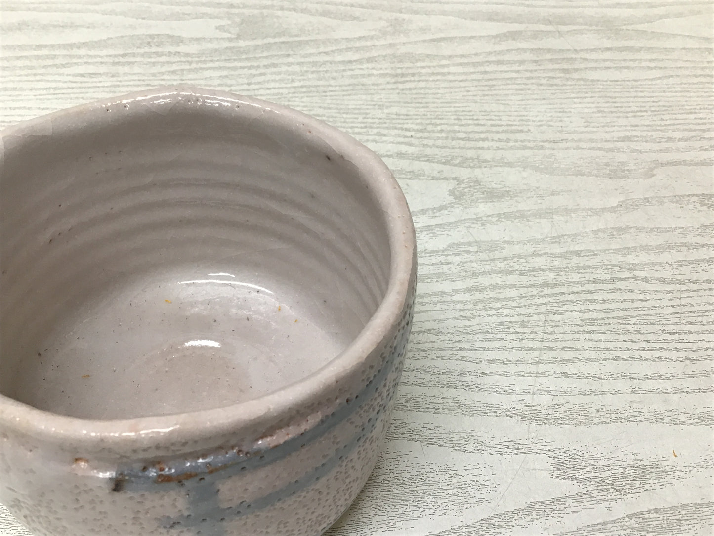 Y2825 CHAWAN Shino-ware signed box Japan tea ceremony bowl antique vintage
