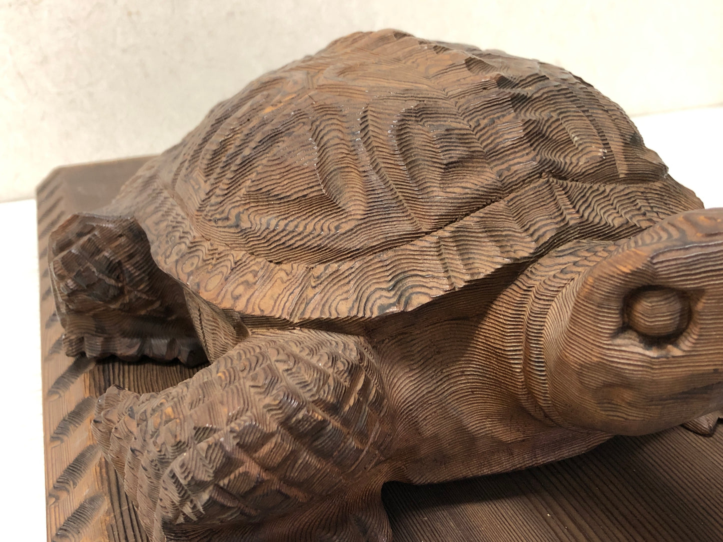 Y2910 OKIMONO wood carving turtle figurine stand Japanese antique statue figure