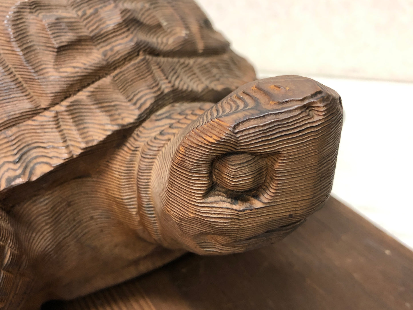 Y2910 OKIMONO wood carving turtle figurine stand Japanese antique statue figure