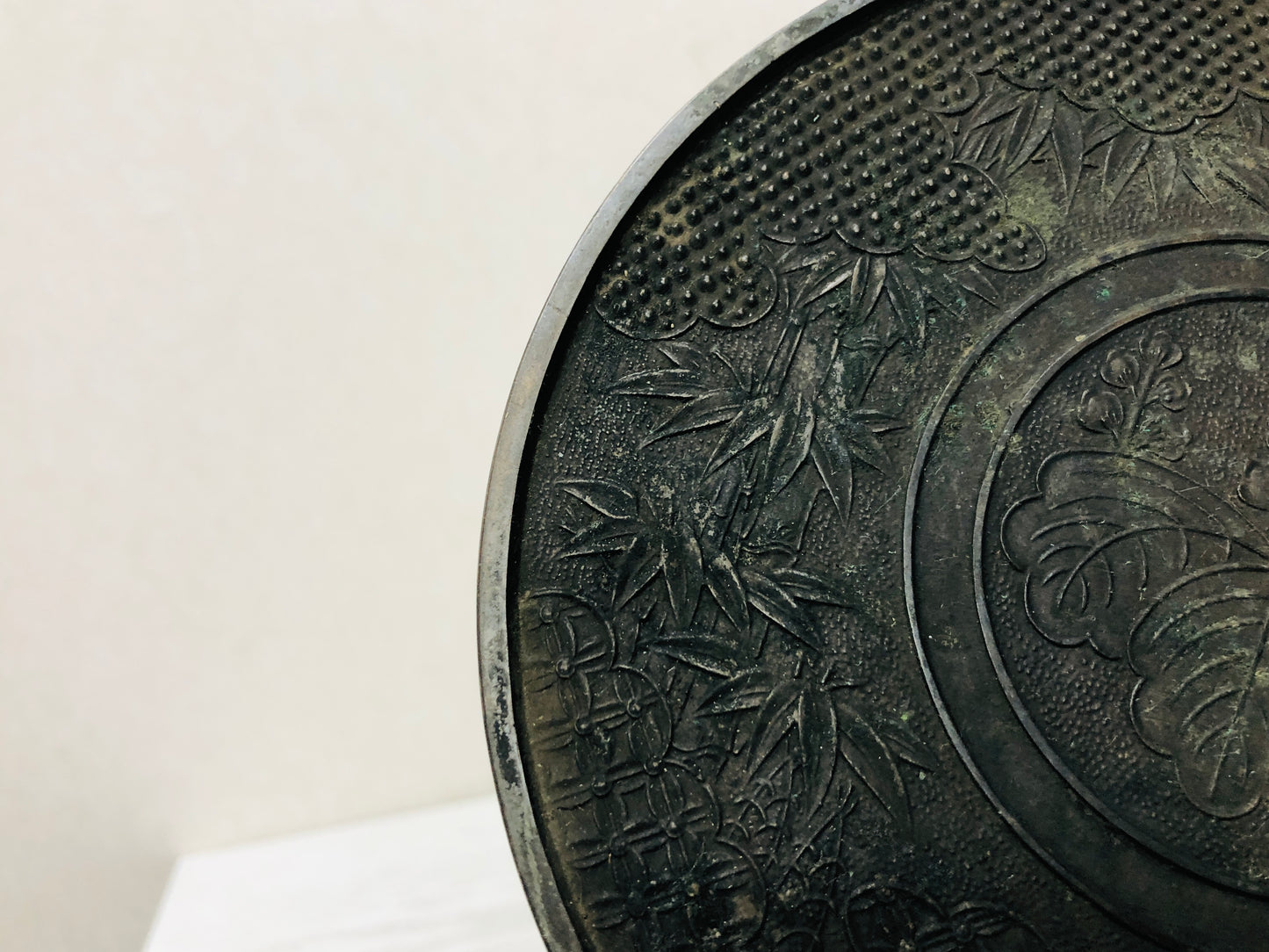 Y2947 KAGAMI Old Bronze Mirror Pine Bamboo Plum Japanese antique vintage Japan