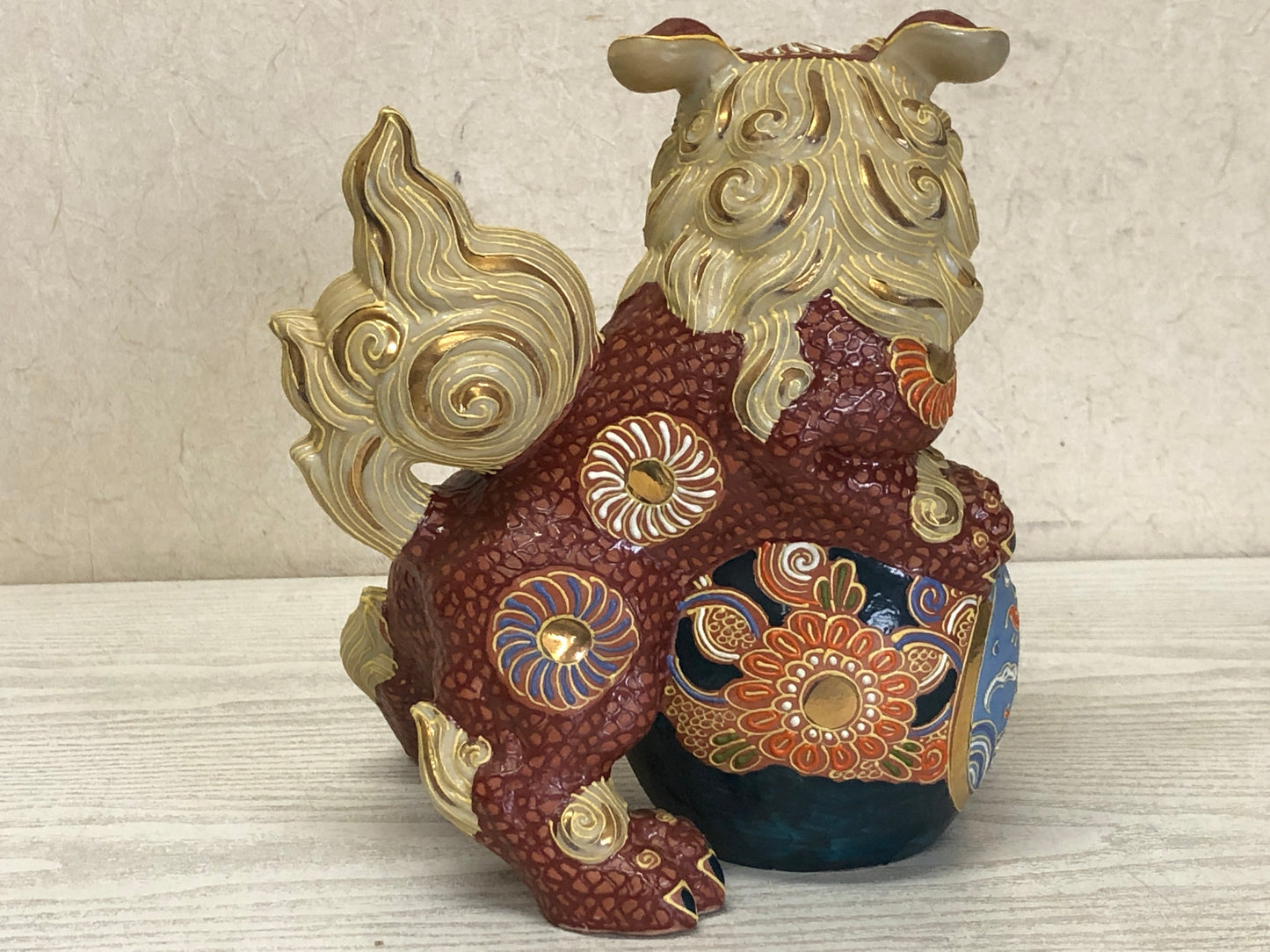 Y3123 OKIMONO Kutani-ware Lion with ball figurine figure Japan antique decor