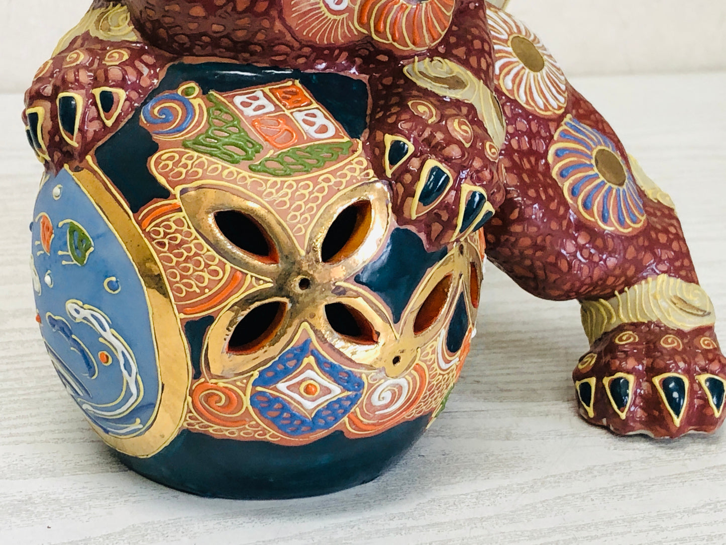Y3123 OKIMONO Kutani-ware Lion with ball figurine figure Japan antique decor