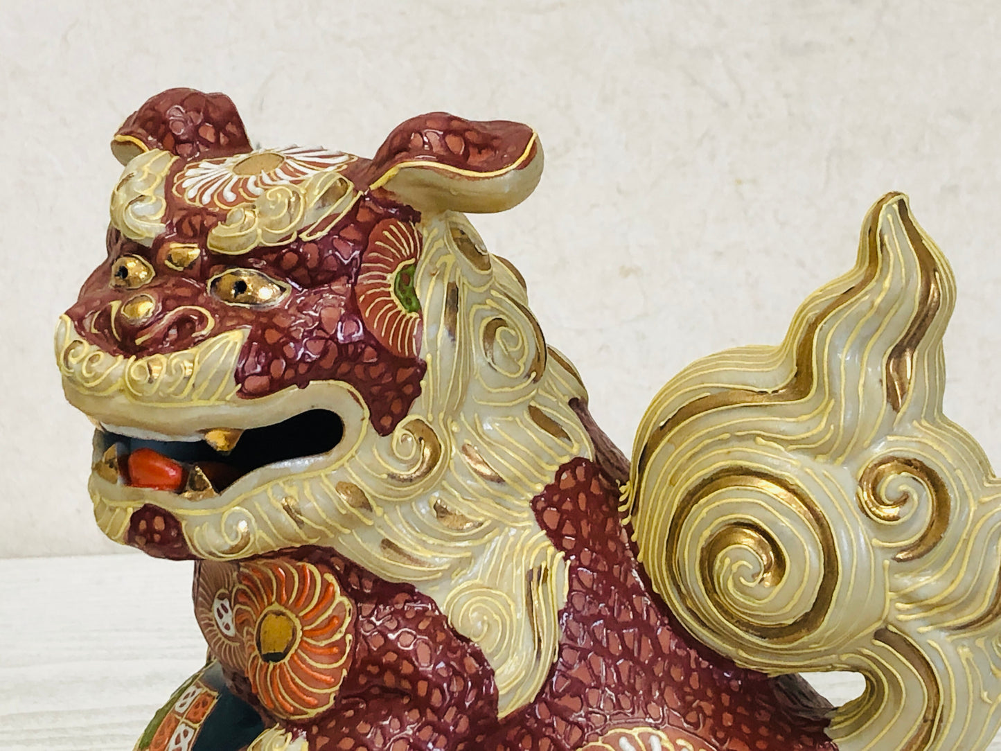 Y3123 OKIMONO Kutani-ware Lion with ball figurine figure Japan antique decor