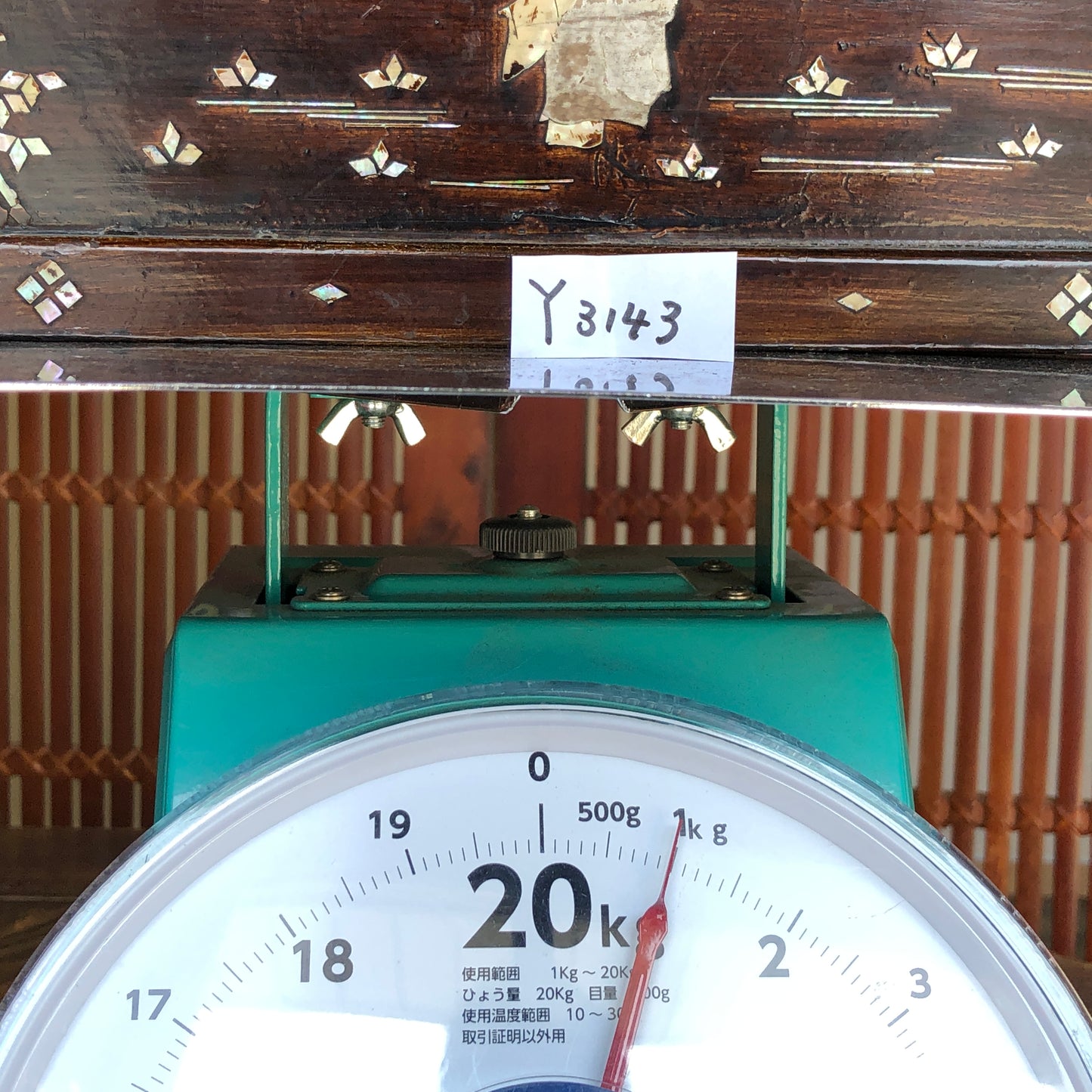 Y3143 OKIMONO Sword Rack kanata holder Raden work Makie Japanese antique