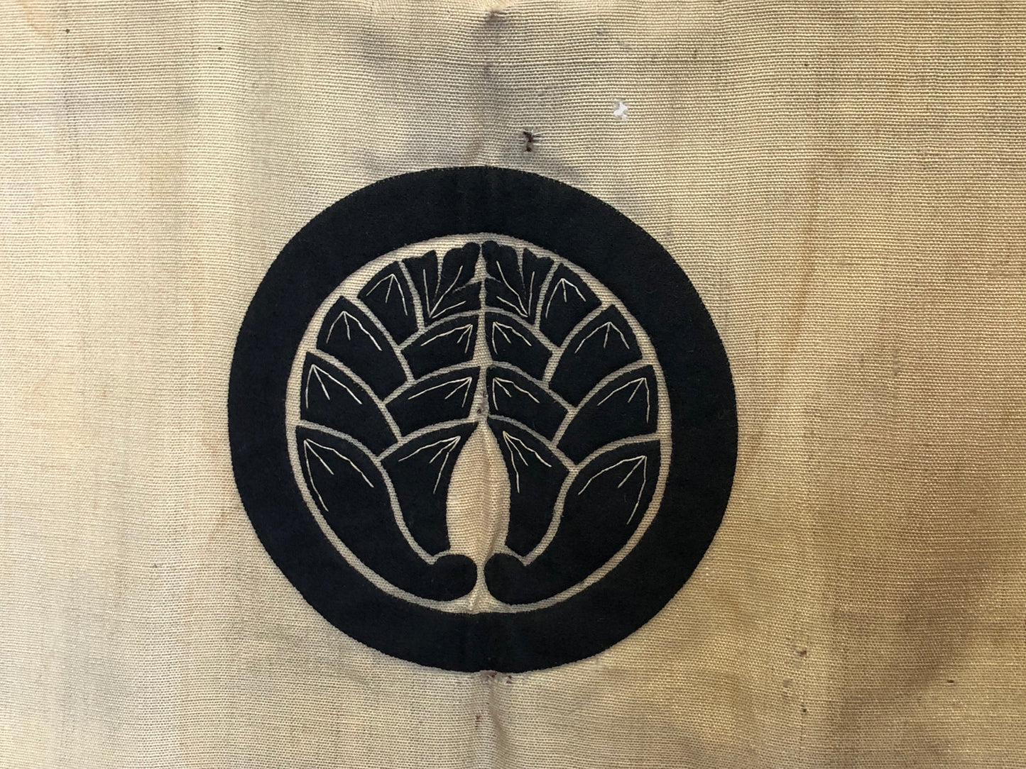 Y3145 JINBAORI Samurai Vest family crest embroidery Sengoku period Japan antique