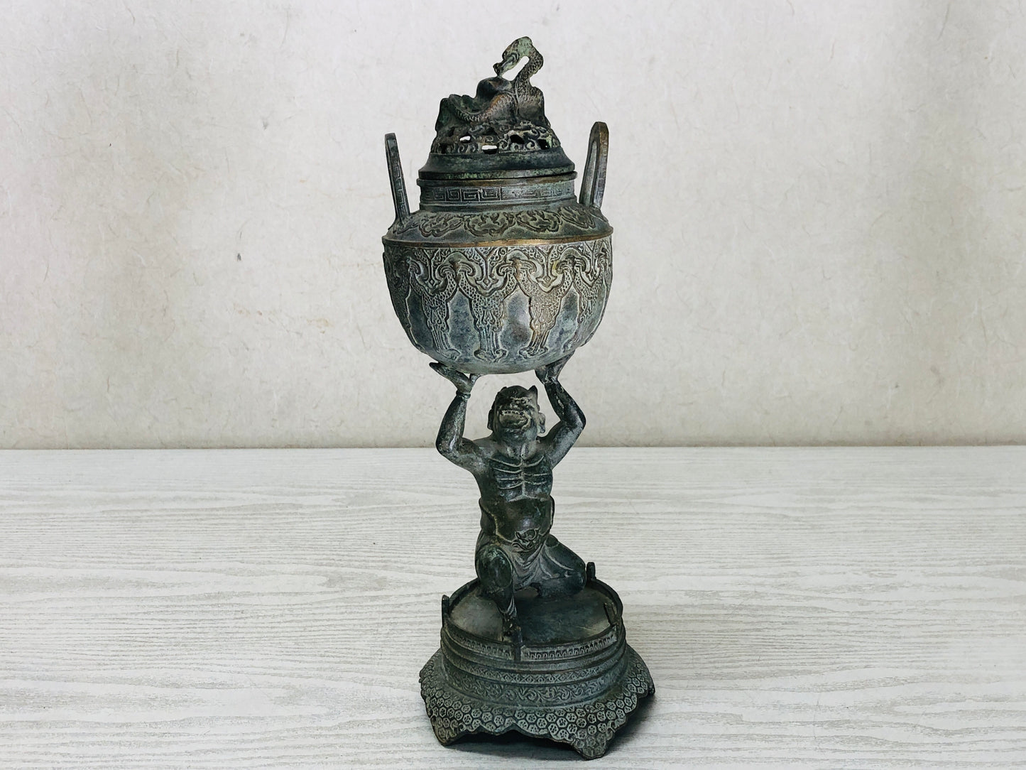 Y3355 KOURO Copper Demon Dragon knob Japan fragrance aroma incense burner