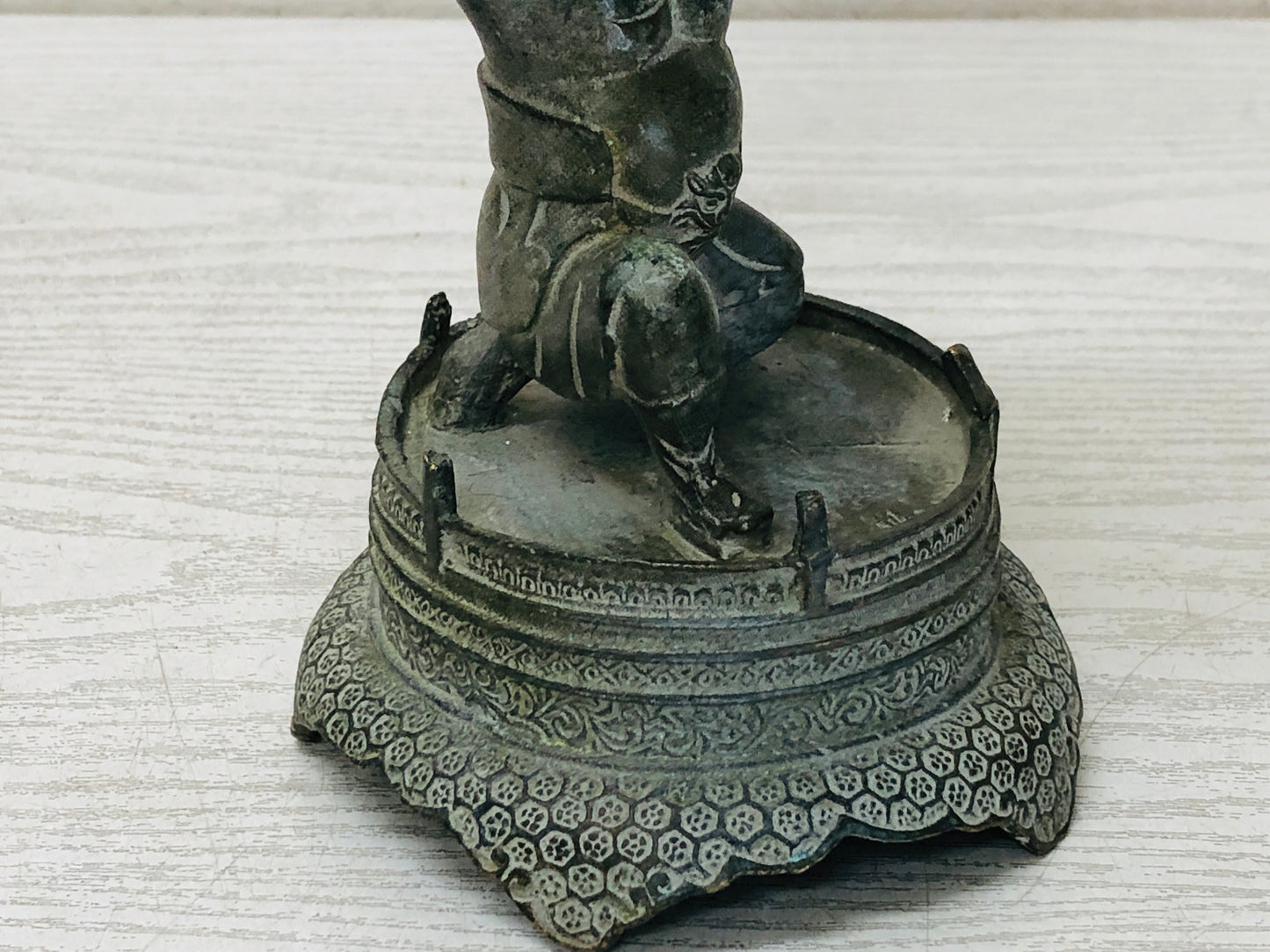 Y3355 KOURO Copper Demon Dragon knob Japan fragrance aroma incense burner