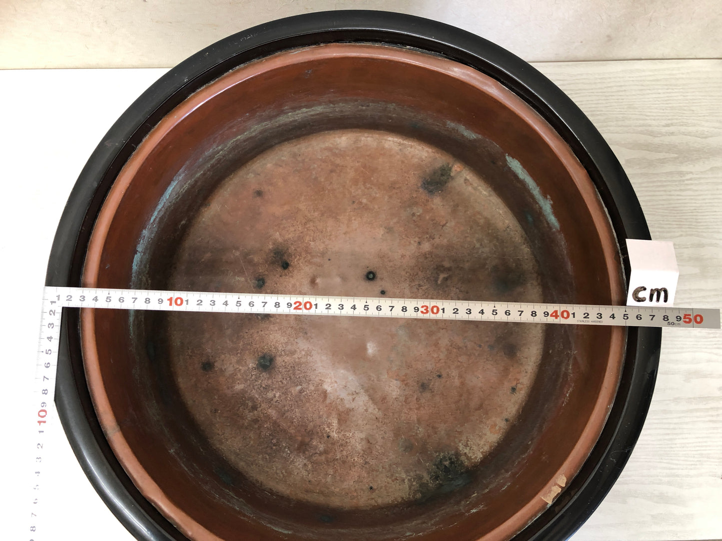 Y3387 HIBACHI Makie large charcoal brazier signed Japanese antique tea ceremony