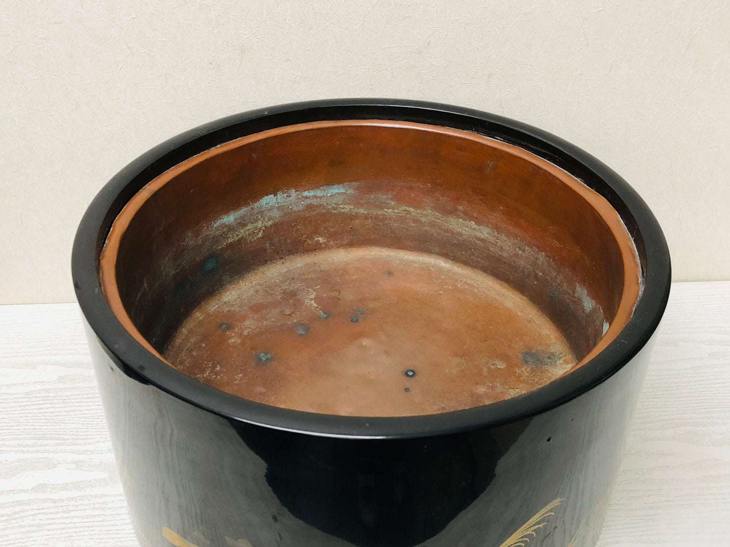 Y3387 HIBACHI Makie large charcoal brazier signed Japanese antique tea ceremony