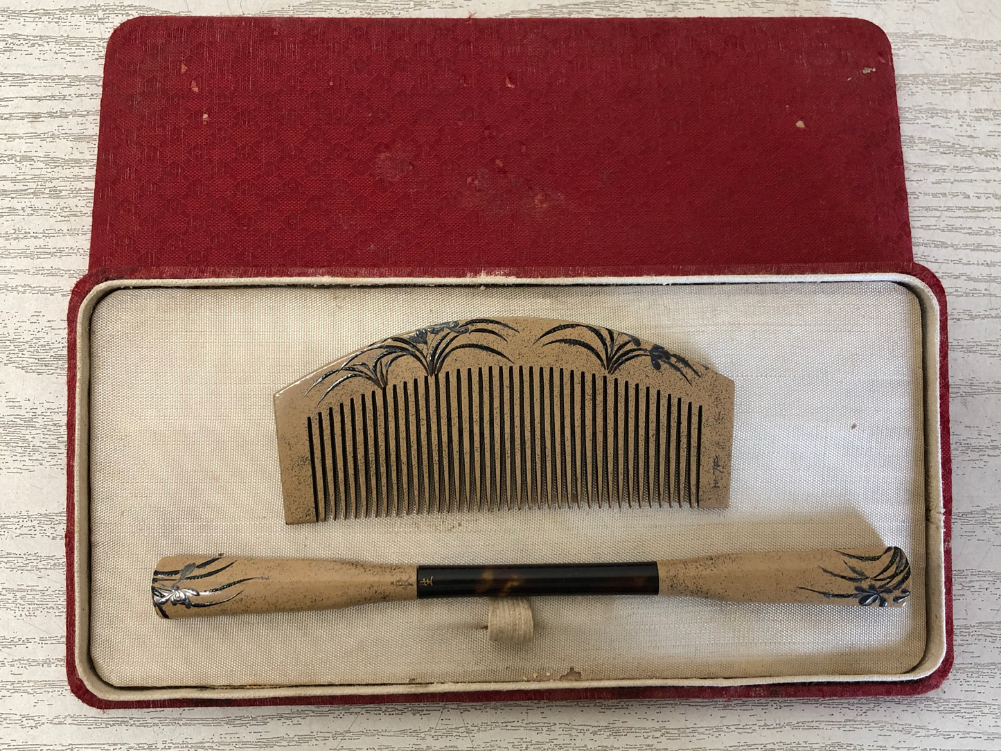 Y3427 KOUGAI Makie Comb Hairpin flower signed box Japan kimono accessory