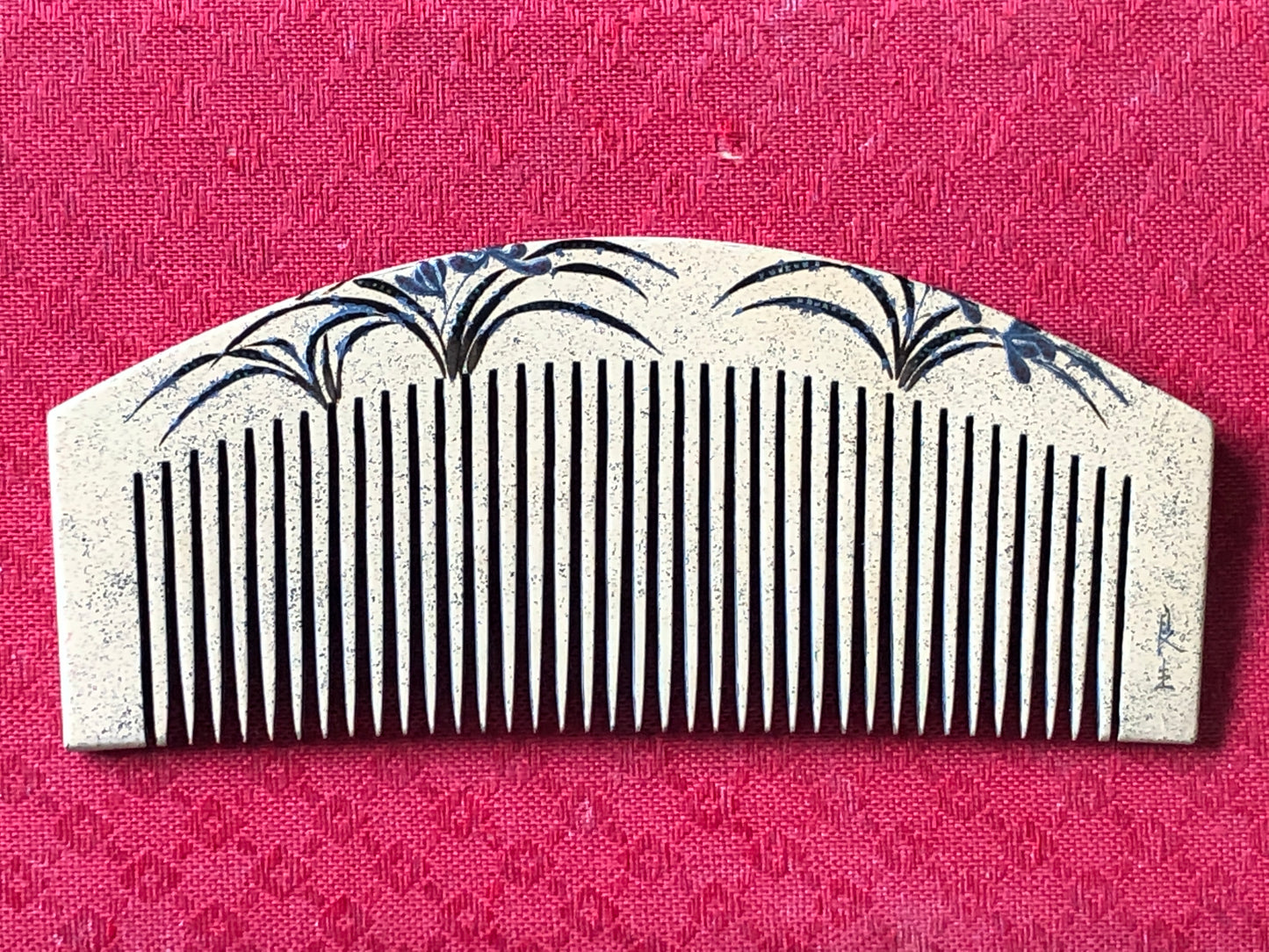 Y3427 KOUGAI Makie Comb Hairpin flower signed box Japan kimono accessory