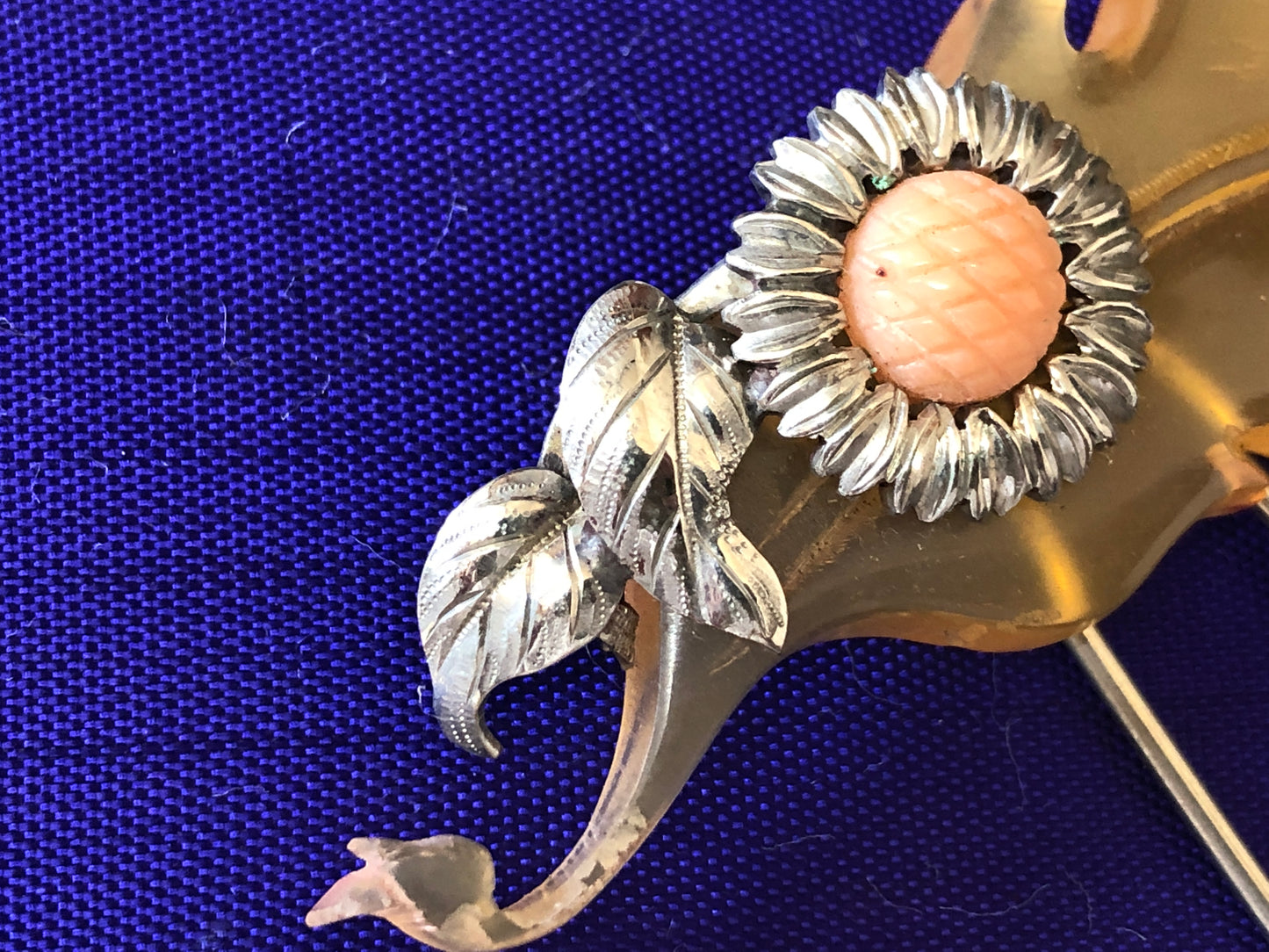 Y3433 KANZASHI Coral Work Hair Stick Hairpin Japan kimono accessory antique