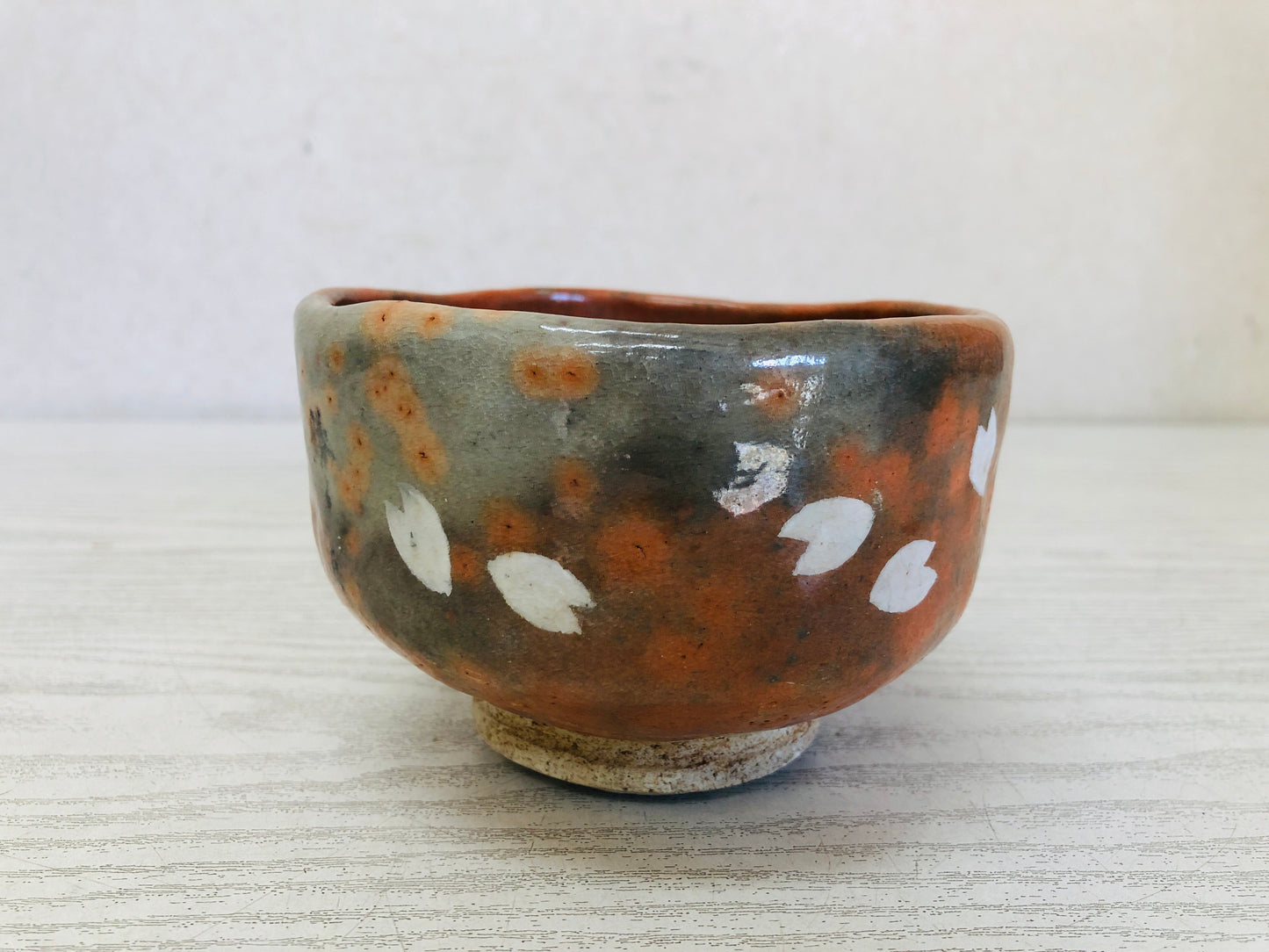 Y3516 CHAWAN Raku-ware Red cherry blossoms Japan tea ceremony bowl antique