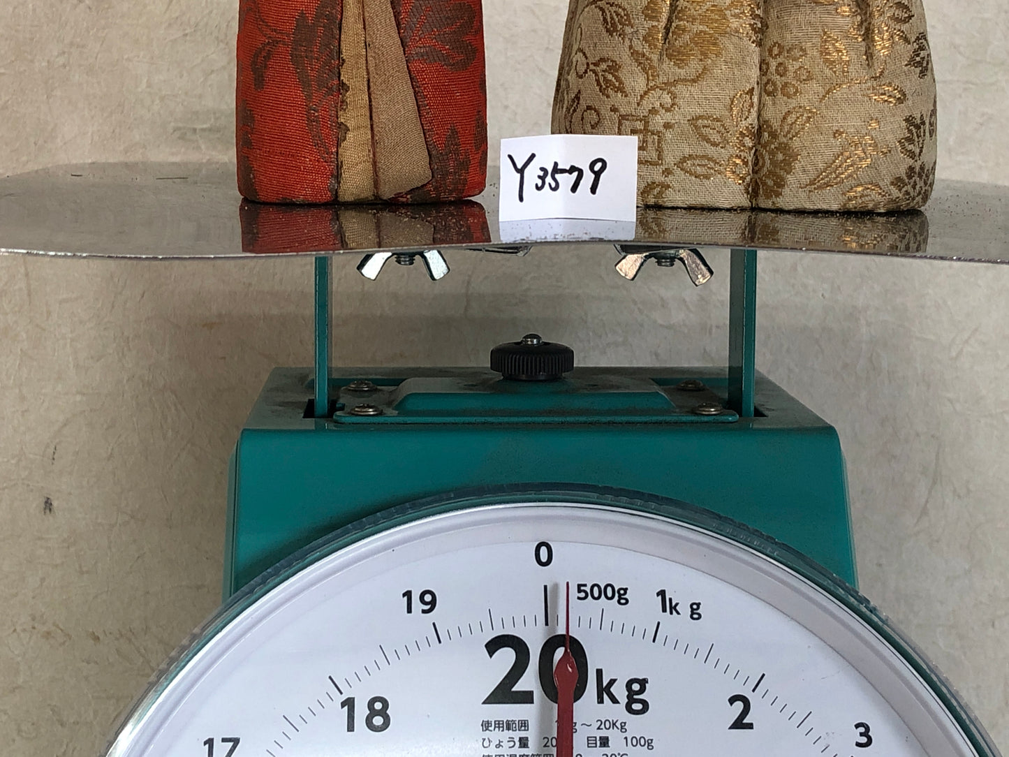 Y3579 HINA DOLL Kimekomi Hinamatsuri Festival ningyo Japanese antique vintage