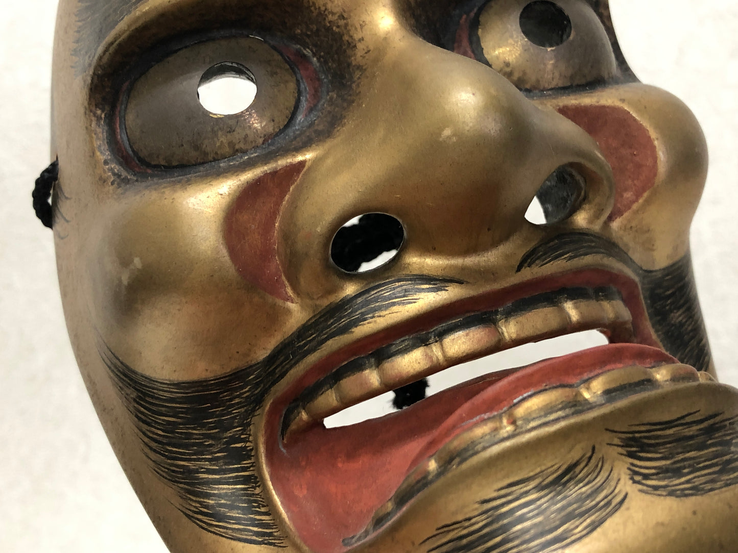 Y3594 NOH MASK Kurohige wood carving signed Japan antique omen vintage men