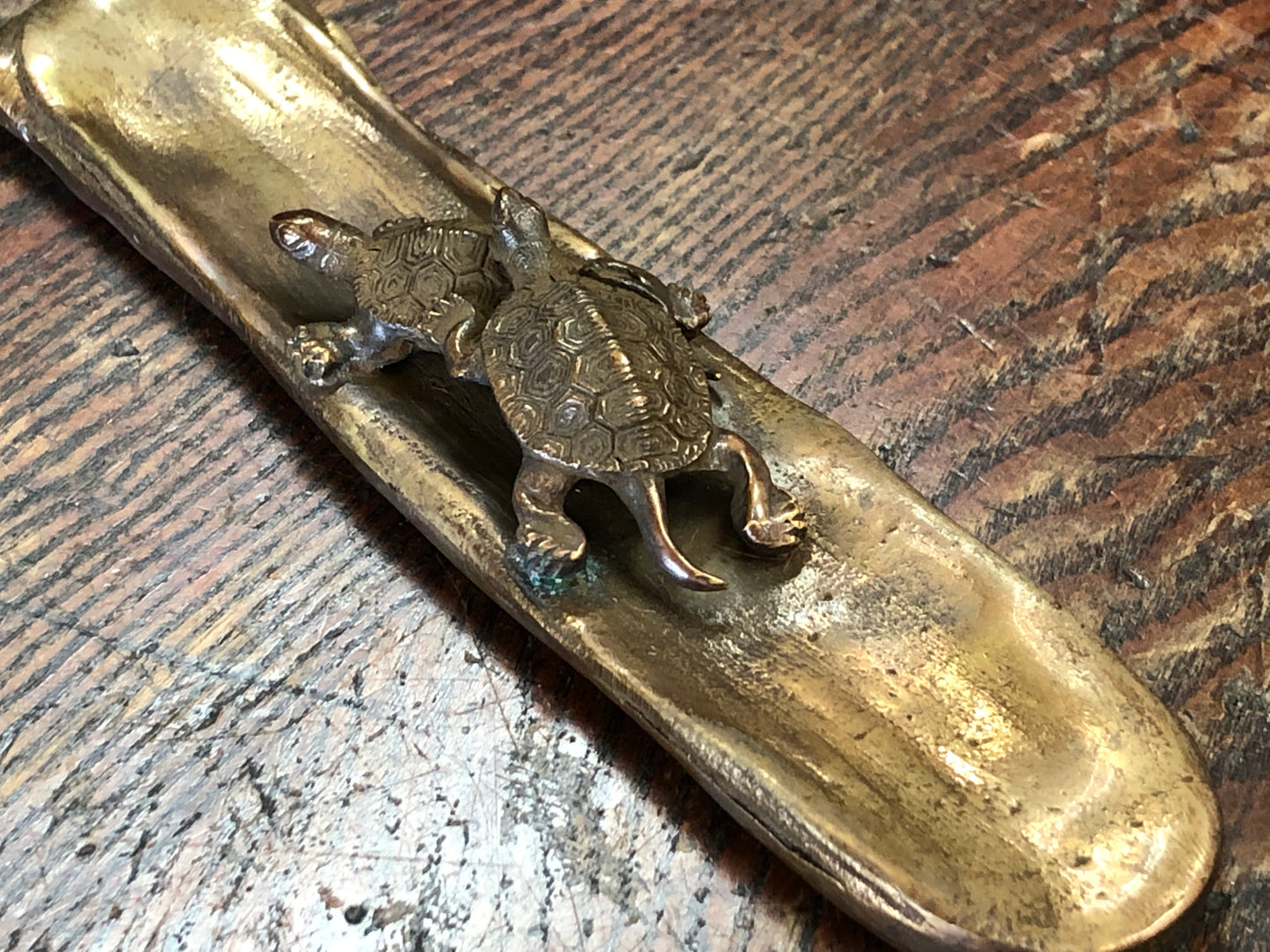 Y3602 OKIMONO Copper Paperweight Turtle signed box stationary Japan antique