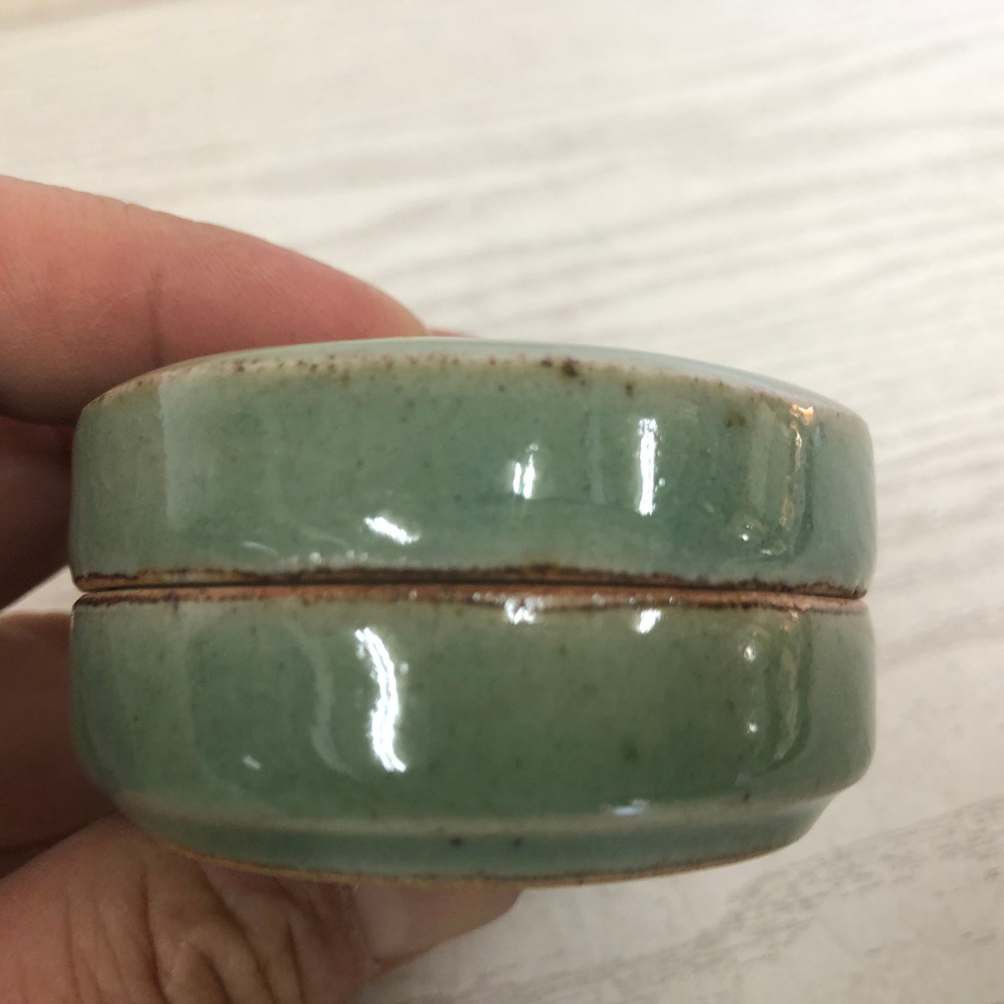 Y3826 BOX Goryeo Celadon signed box Korean incense container fragrance aroma