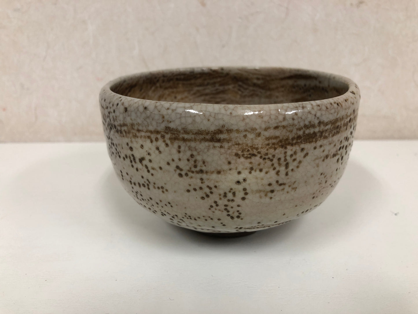 Y3932 CHAWAN Mino-ware signed Japan antique tea ceremony bowl cup pottery