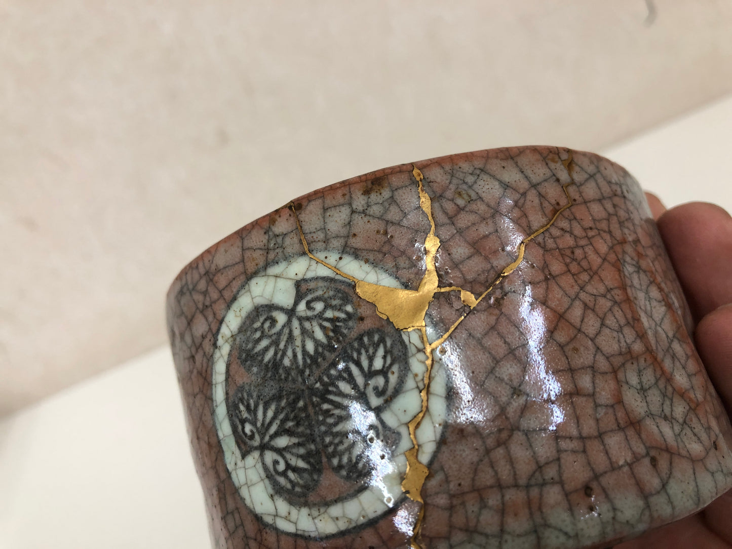 Y3939 CHAWAN Ofuke-ware kintsugi Aoi crest Japan antique tea ceremony bowl cup