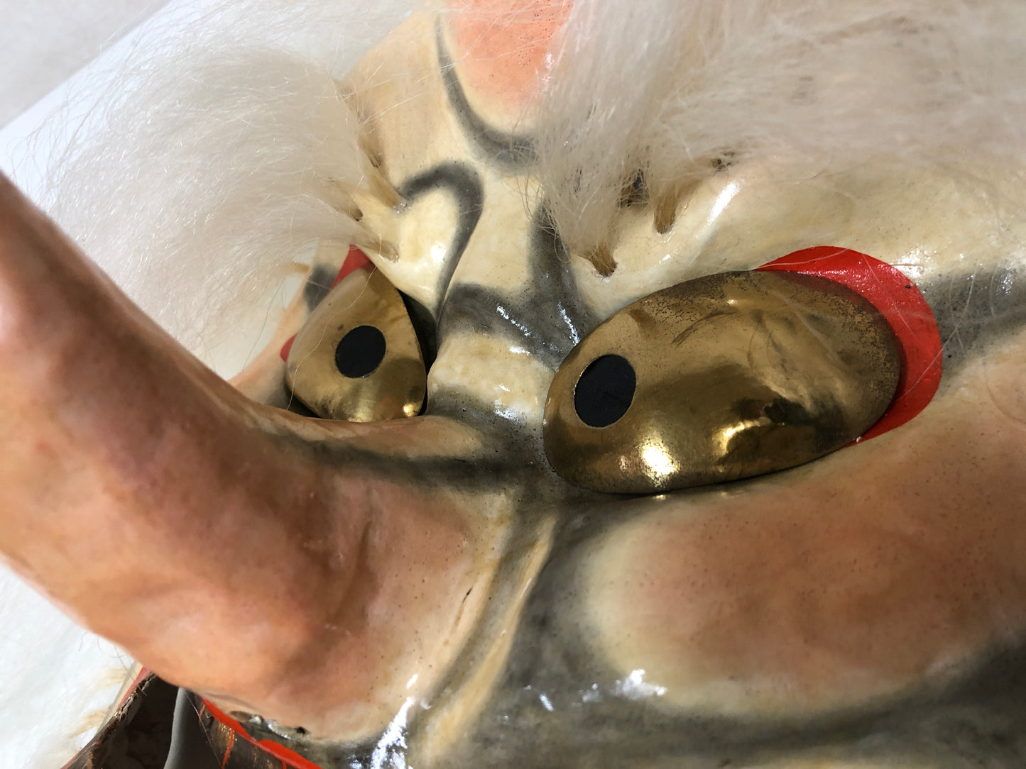 Y3965 MASK papier-mache white Tengu yokai Japanese antique omen vintage Japan
