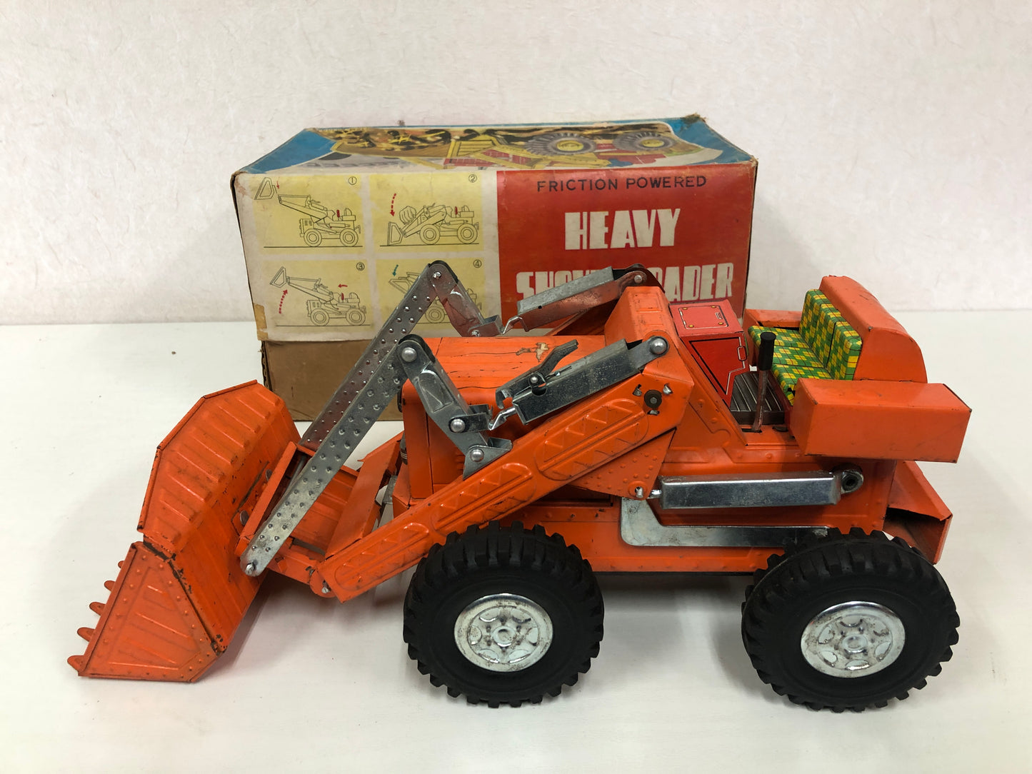Y3973 TIN TOY Yonezawa Shovel Loader Excavator box Japanese antique vintage